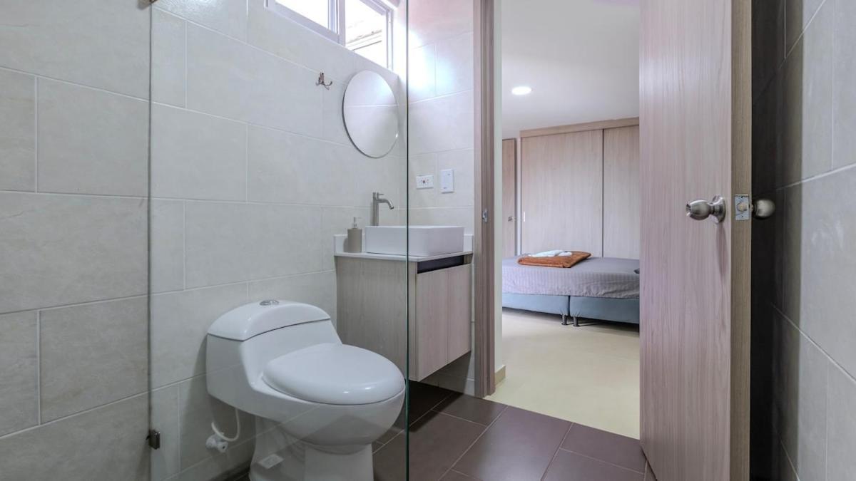 En Laureles Con Piscina Y Parquedero 802 Apartment *