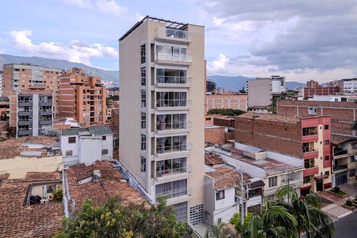 En Laureles Con Piscina Y Parquedero 802 Apartment